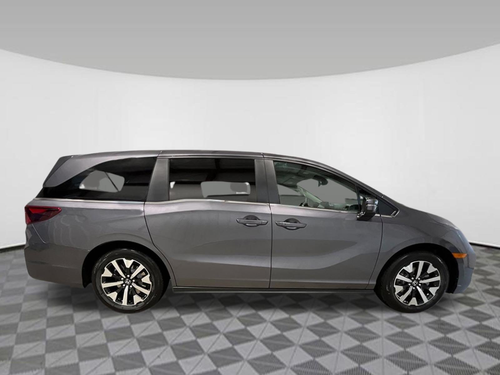 New 2026 Honda Odyssey EX-L image 8