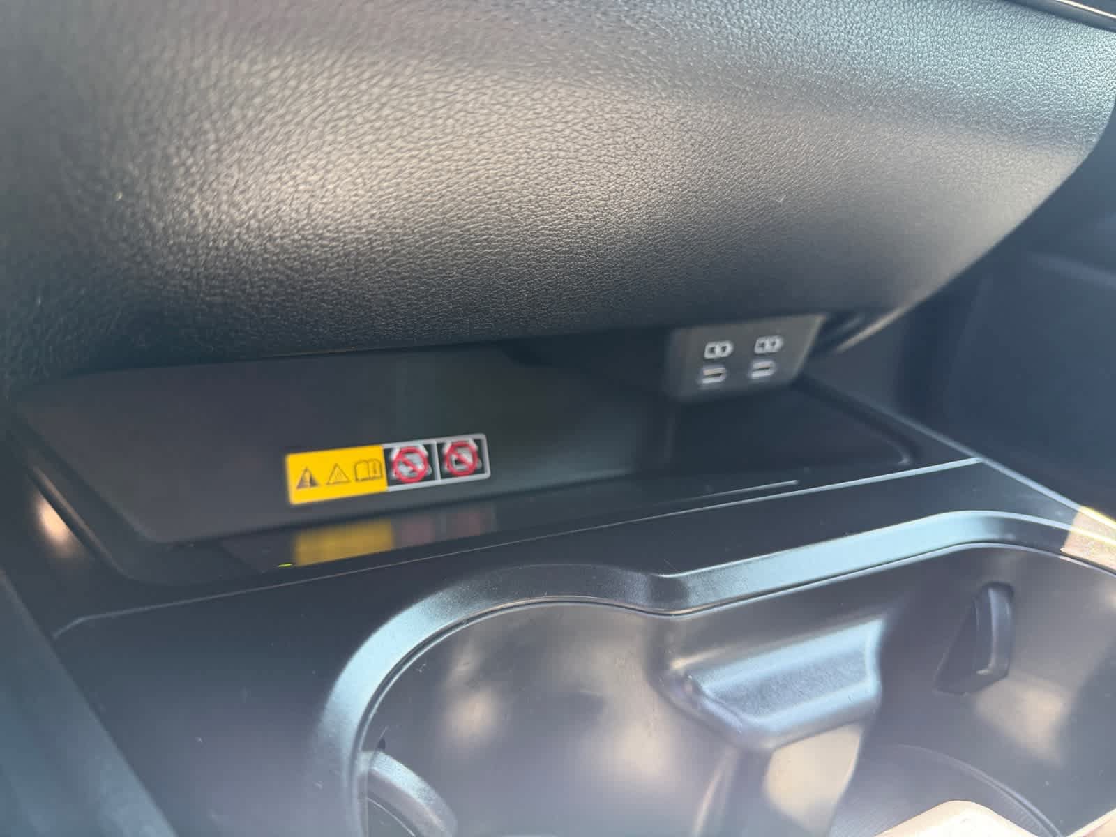 Used 2024 Lexus UX 250h AWD w/ Premium Package image 28