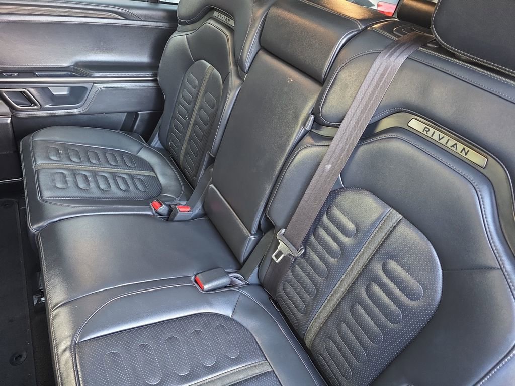 Used 2022 Rivian R1S Launch Edition image 24