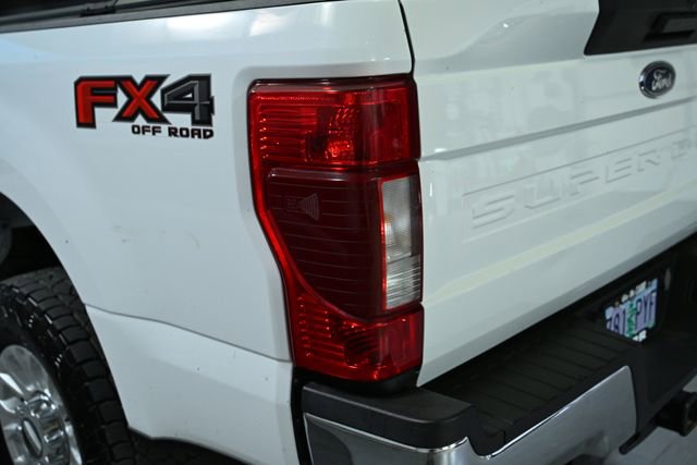 Used 2022 Ford F250 XLT w/ FX4 Off-Road Package AWD/4WD image 19