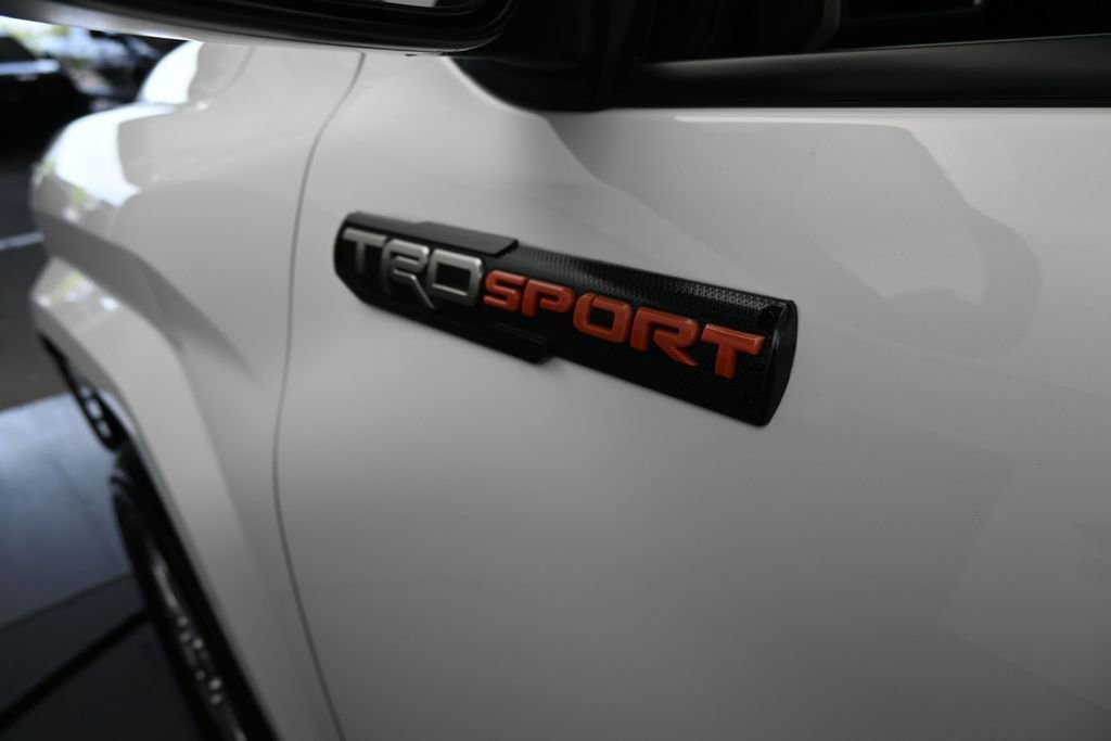 Used 2024 Toyota Tacoma SR AWD/4WD image 35