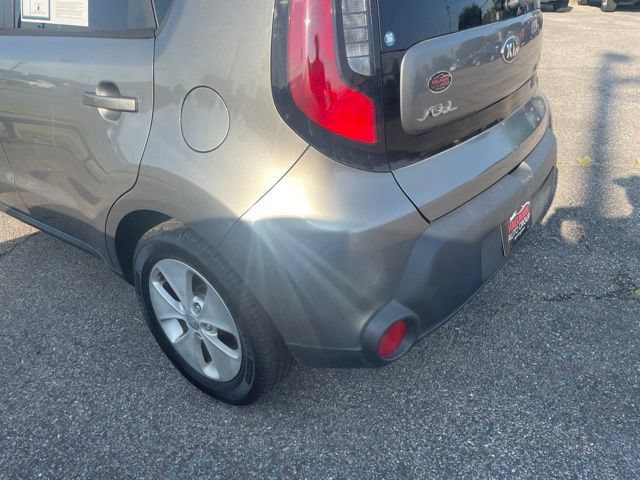Used 2015 Kia Soul FWD image 6