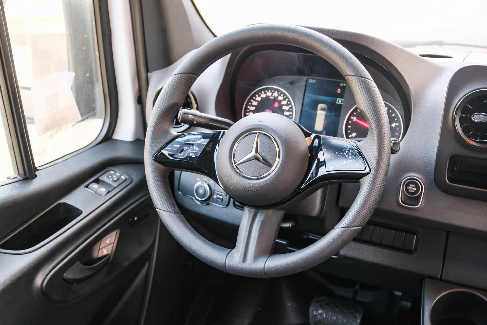 New 2025 Mercedes-Benz Sprinter 2500 image 45