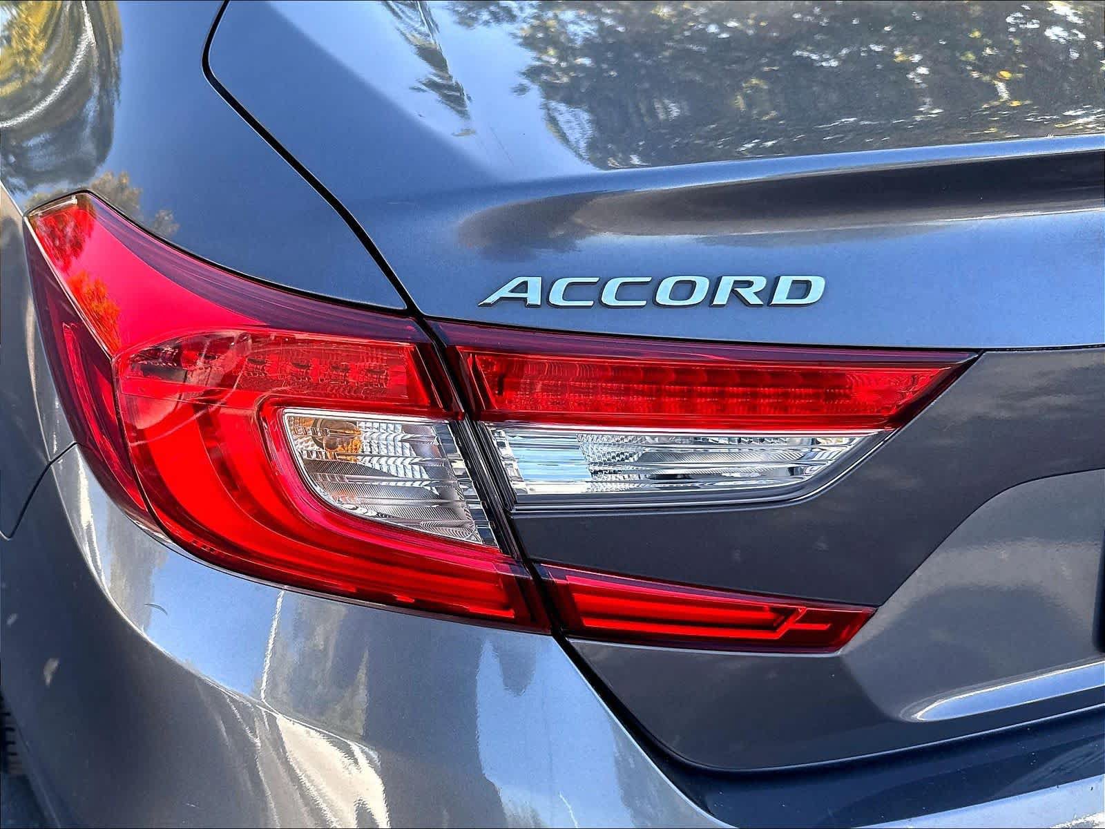 Used 2018 Honda Accord LX image 24