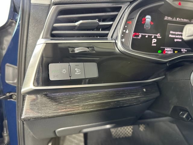Used 2021 Audi Q7 3.0T Premium Plus image 19