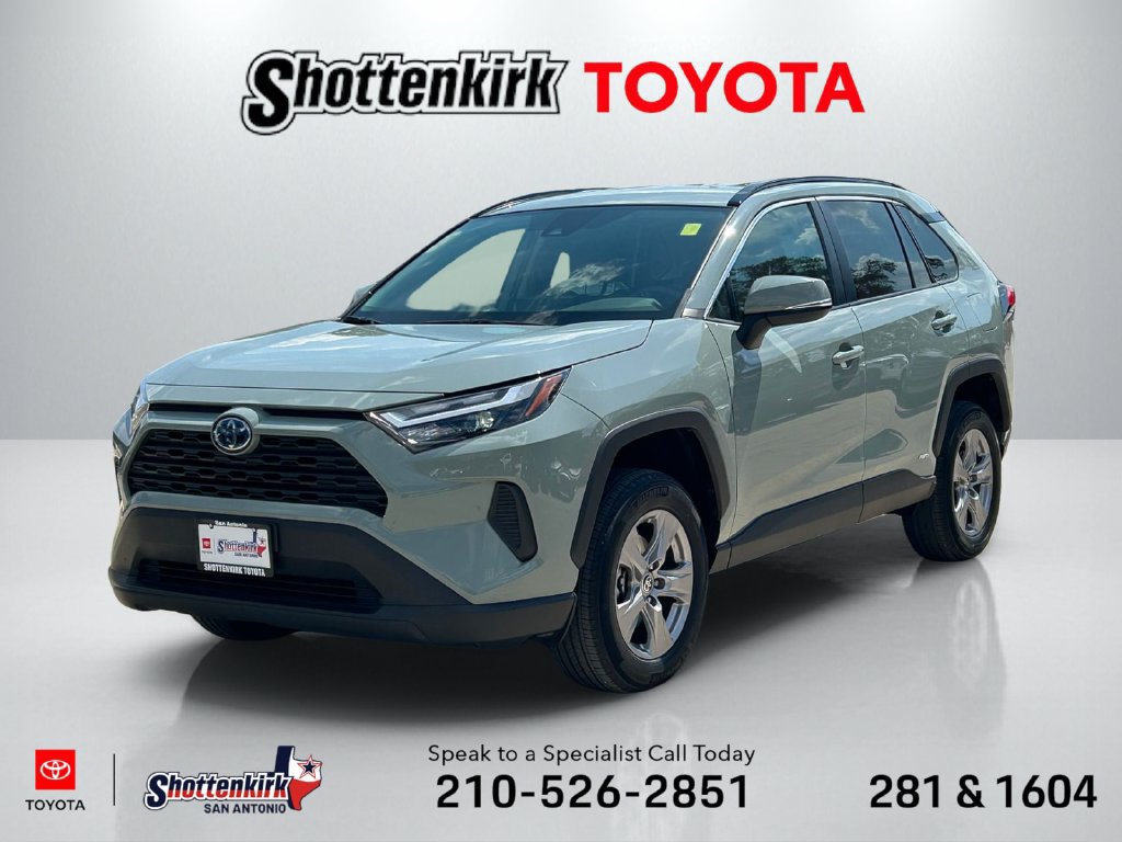 Used 2022 Toyota RAV4 XLE