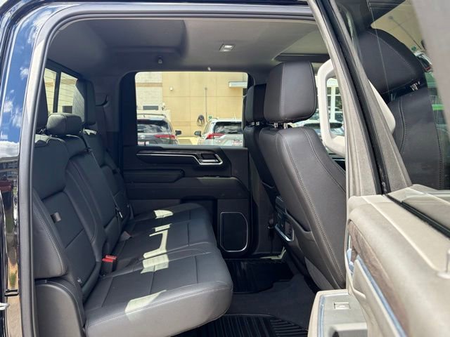 Used 2024 Chevrolet Silverado 2500 LTZ w/ LTZ Convenience Package AWD/4WD image 30