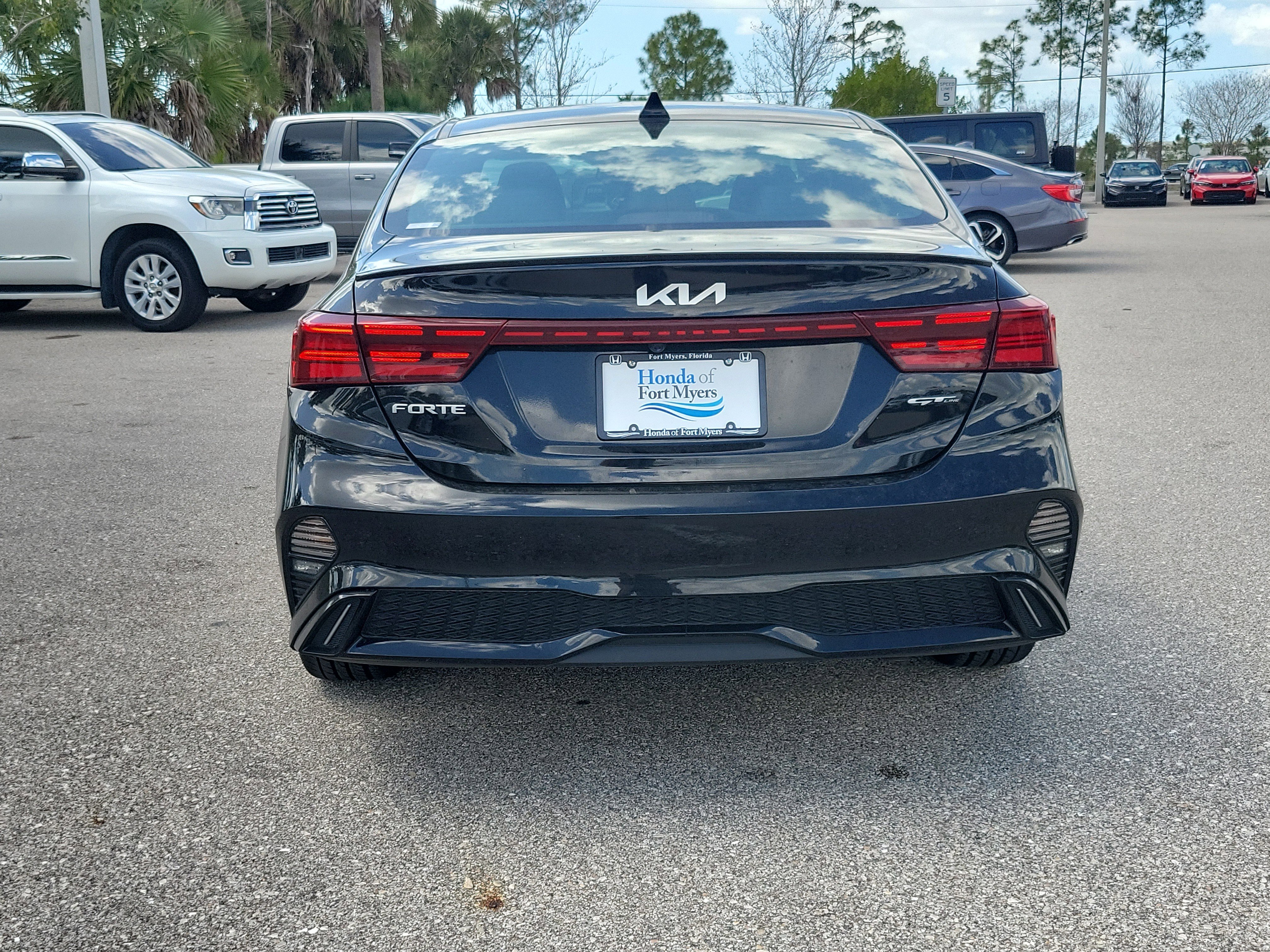 Used 2023 Kia Forte GT-Line FWD image 5