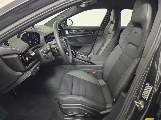 New 2026 Porsche Panamera 4 image 5