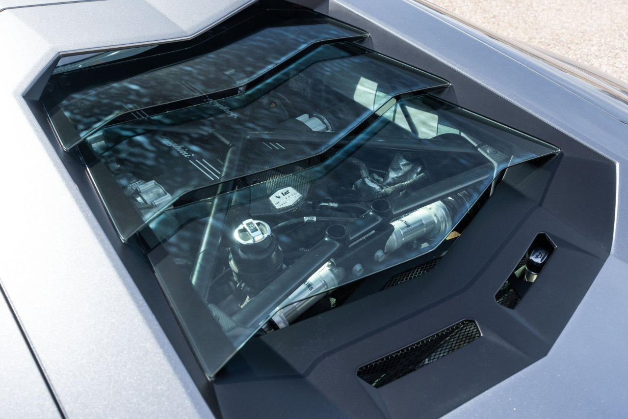 Used 2014 Lamborghini Aventador LP 700-4 image 42