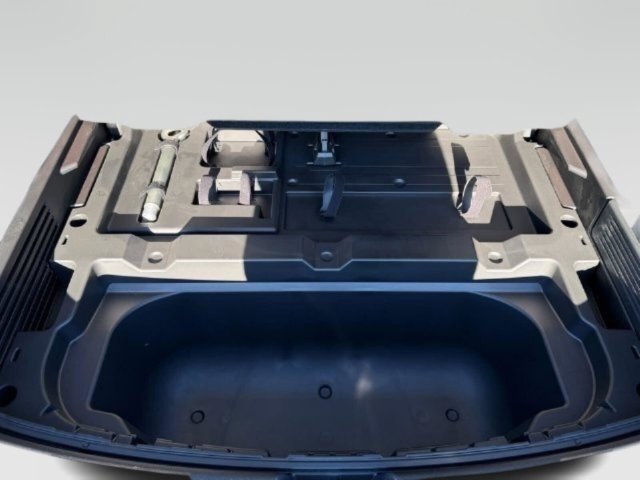New 2026 Chevrolet Equinox EV RS FWD image 36