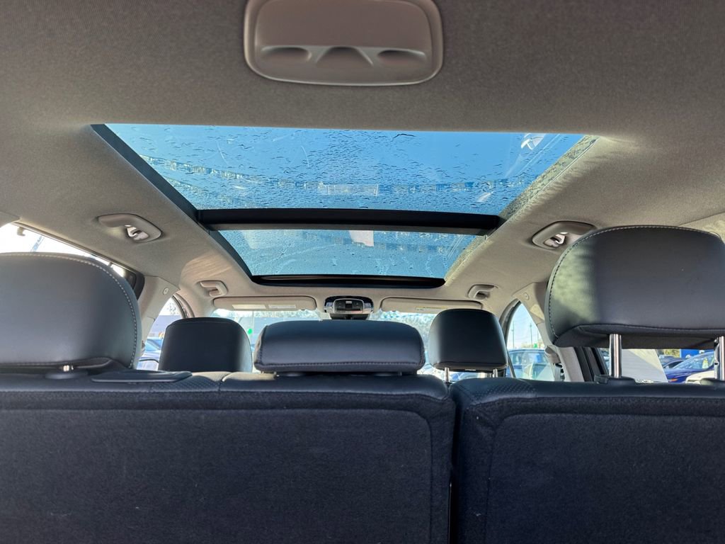 Used 2023 Hyundai Santa Fe Limited image 41