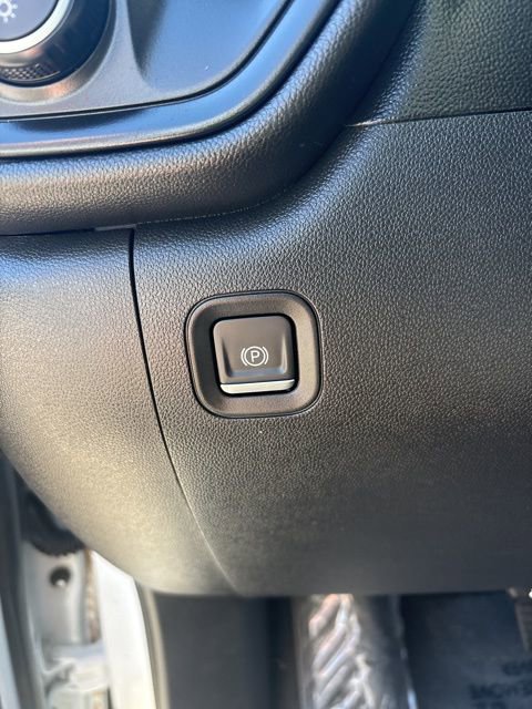 Used 2019 Chevrolet Silverado 1500 Custom Trail Boss w/ Custom Convenience Package image 26