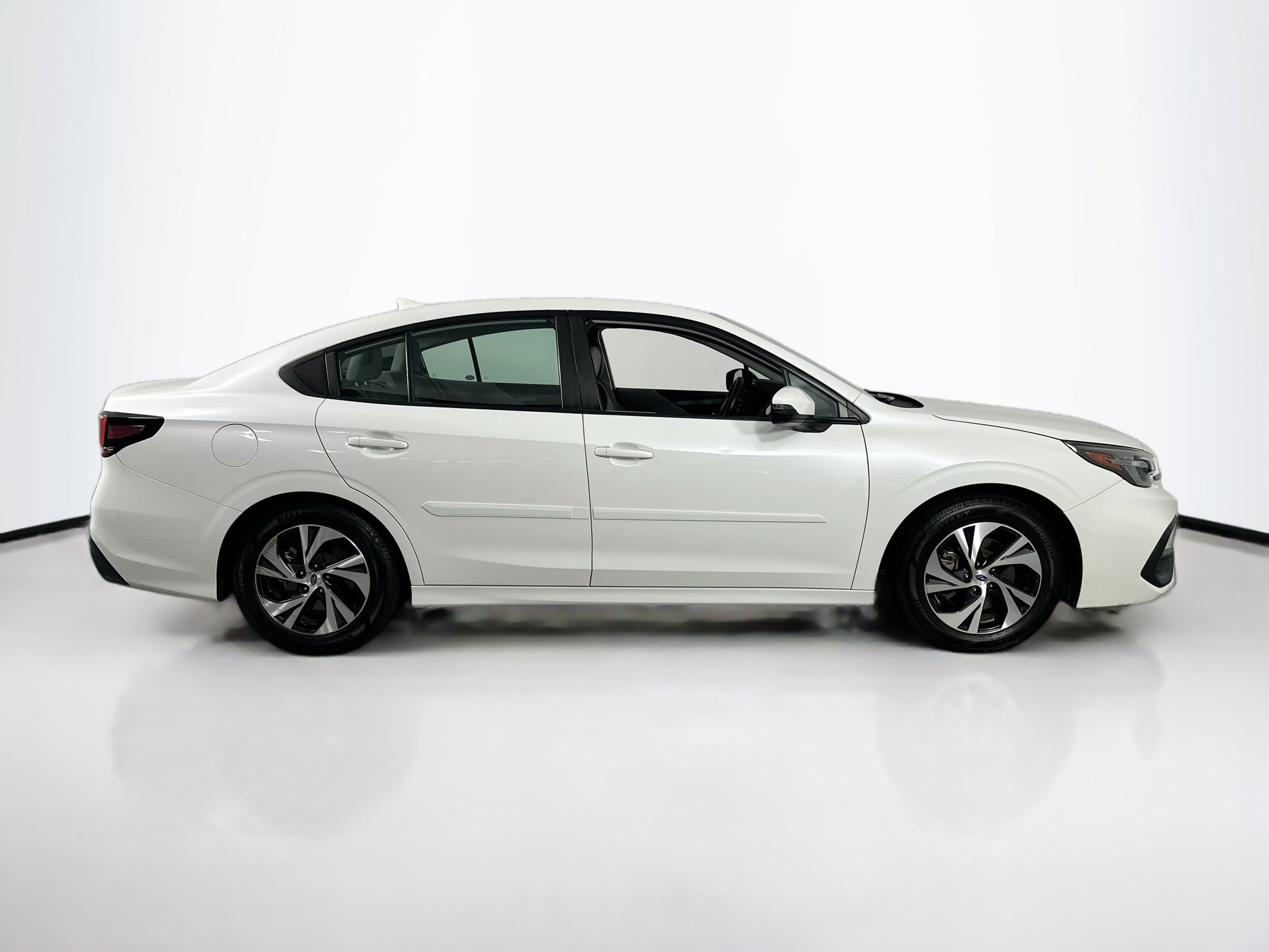 Used 2023 Subaru Legacy Premium AWD/4WD image 4