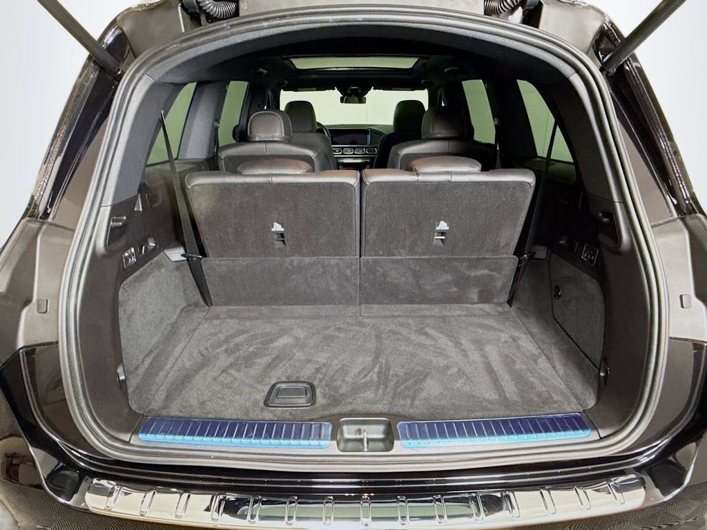 Used 2025 Mercedes-Benz GLS 450 4MATIC image 28