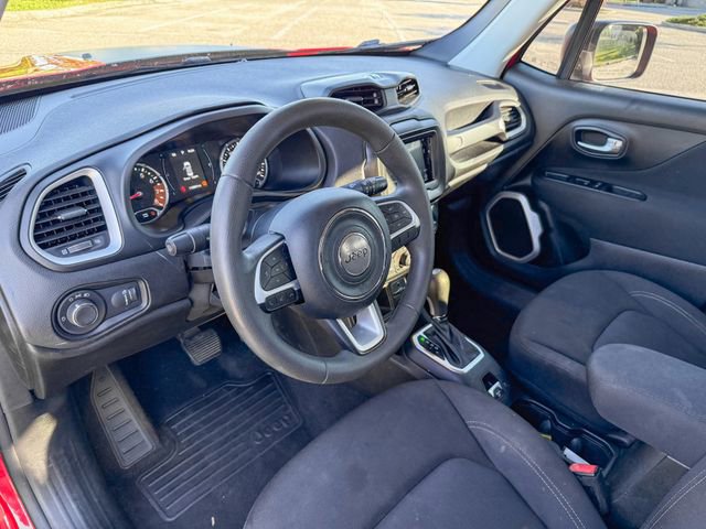 Used 2020 Jeep Renegade Sport FWD image 12