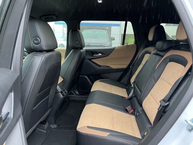 New 2026 Chevrolet Equinox ACTIV w/ Convenience Package III image 12