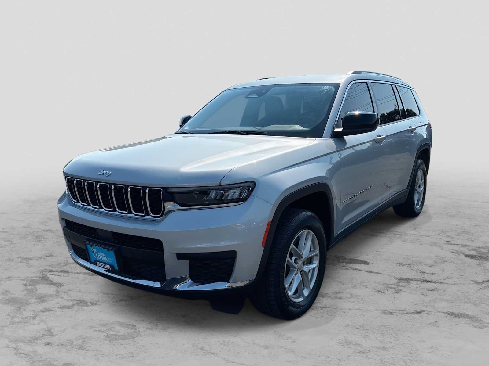 Used 2022 Jeep Grand Cherokee L Laredo w/ Luxury Tech Group I