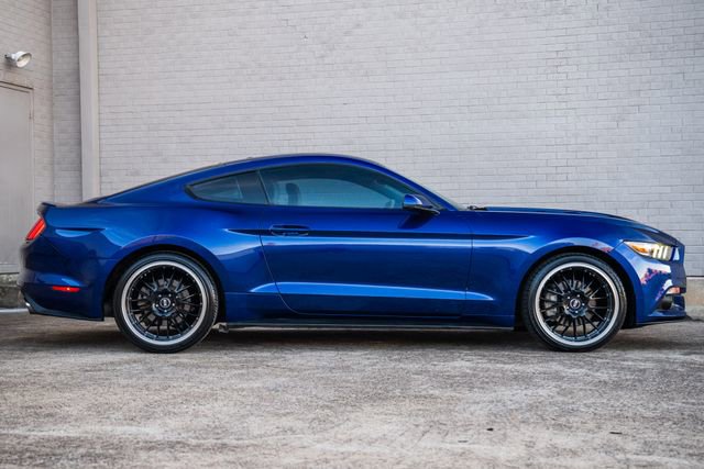 Used 2016 Ford Mustang Premium RWD image 35