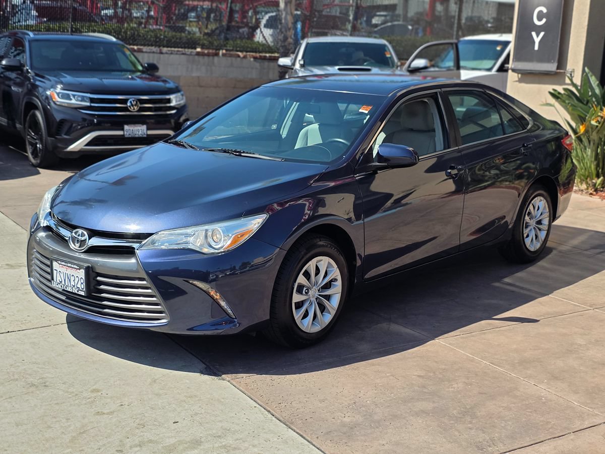 Used 2016 Toyota Camry LE FWD image 5