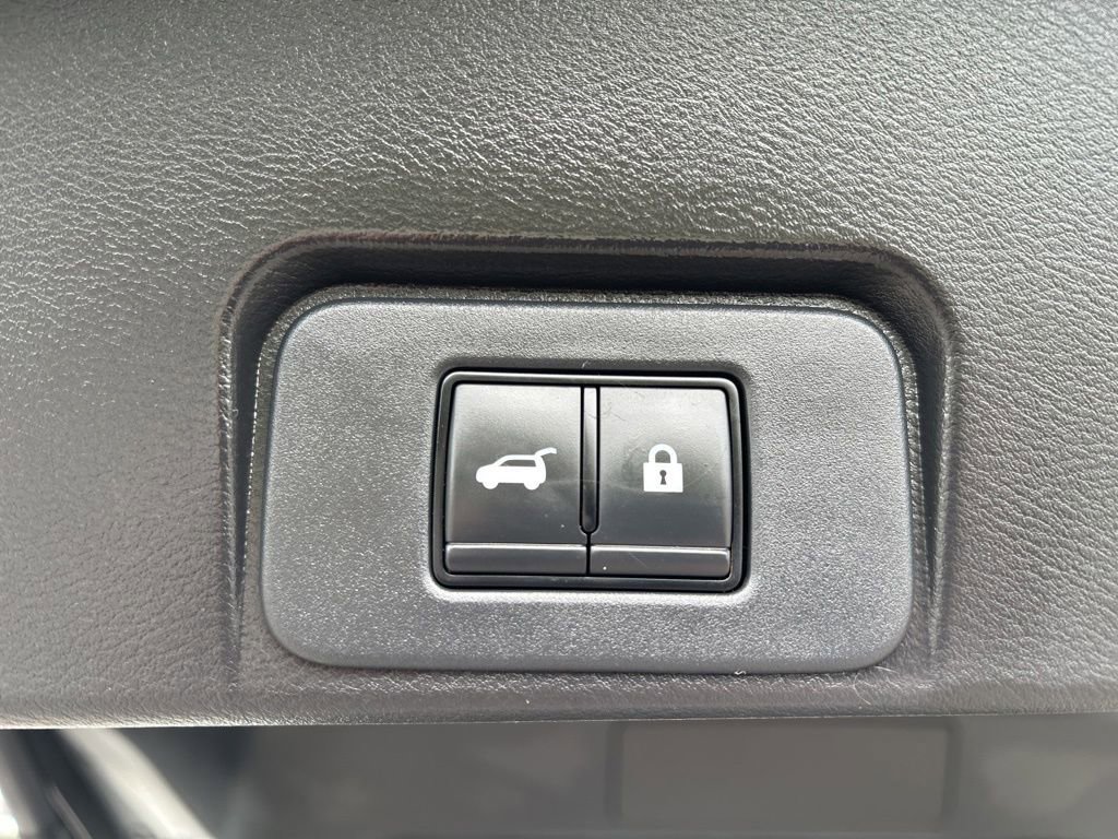 Certified 2023 Nissan Rogue SV w/ SV Premium Package image 27