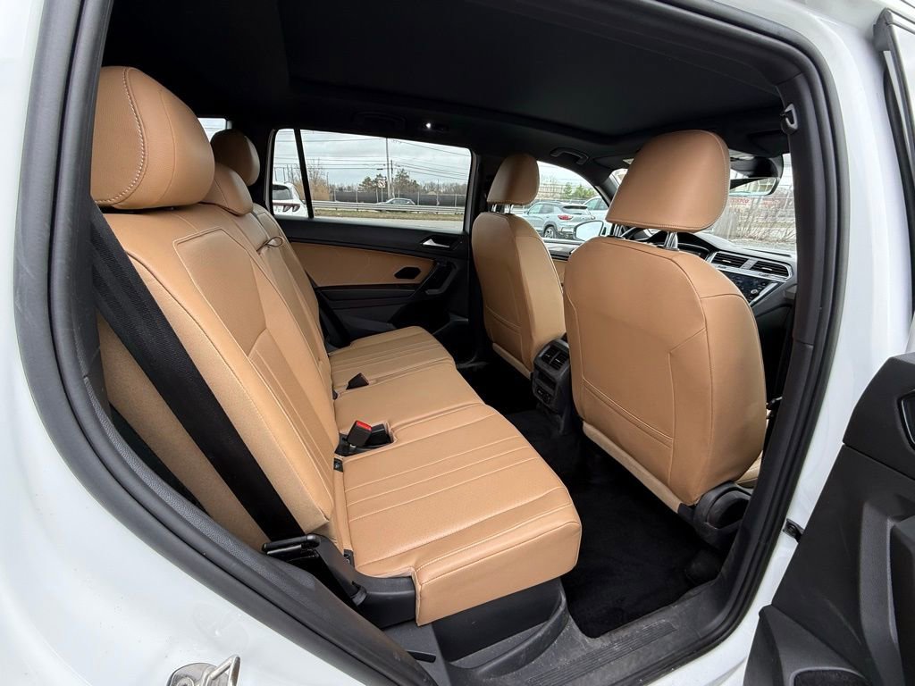 Used 2022 Volkswagen Tiguan SE image 17