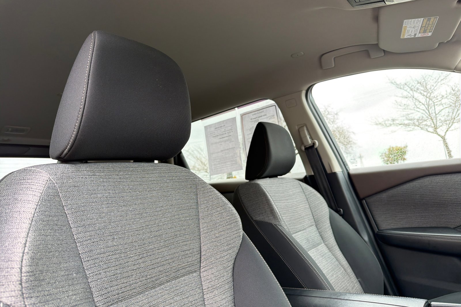 Used 2023 Nissan Rogue SV image 17