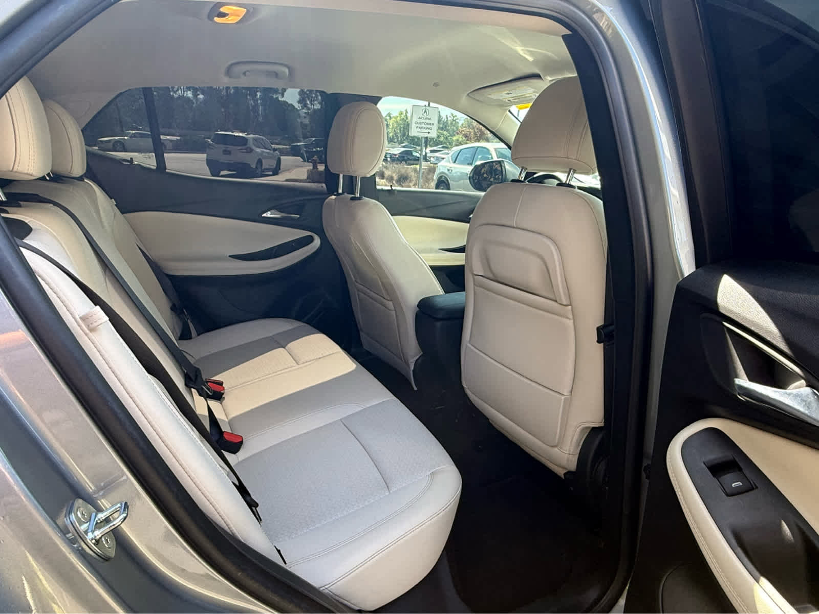 Used 2023 Buick Encore GX Preferred w/ Cold Weather Comfort Package image 4