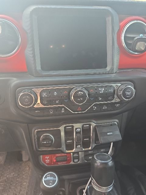 Used 2021 Jeep Wrangler Unlimited Rubicon AWD/4WD image 8