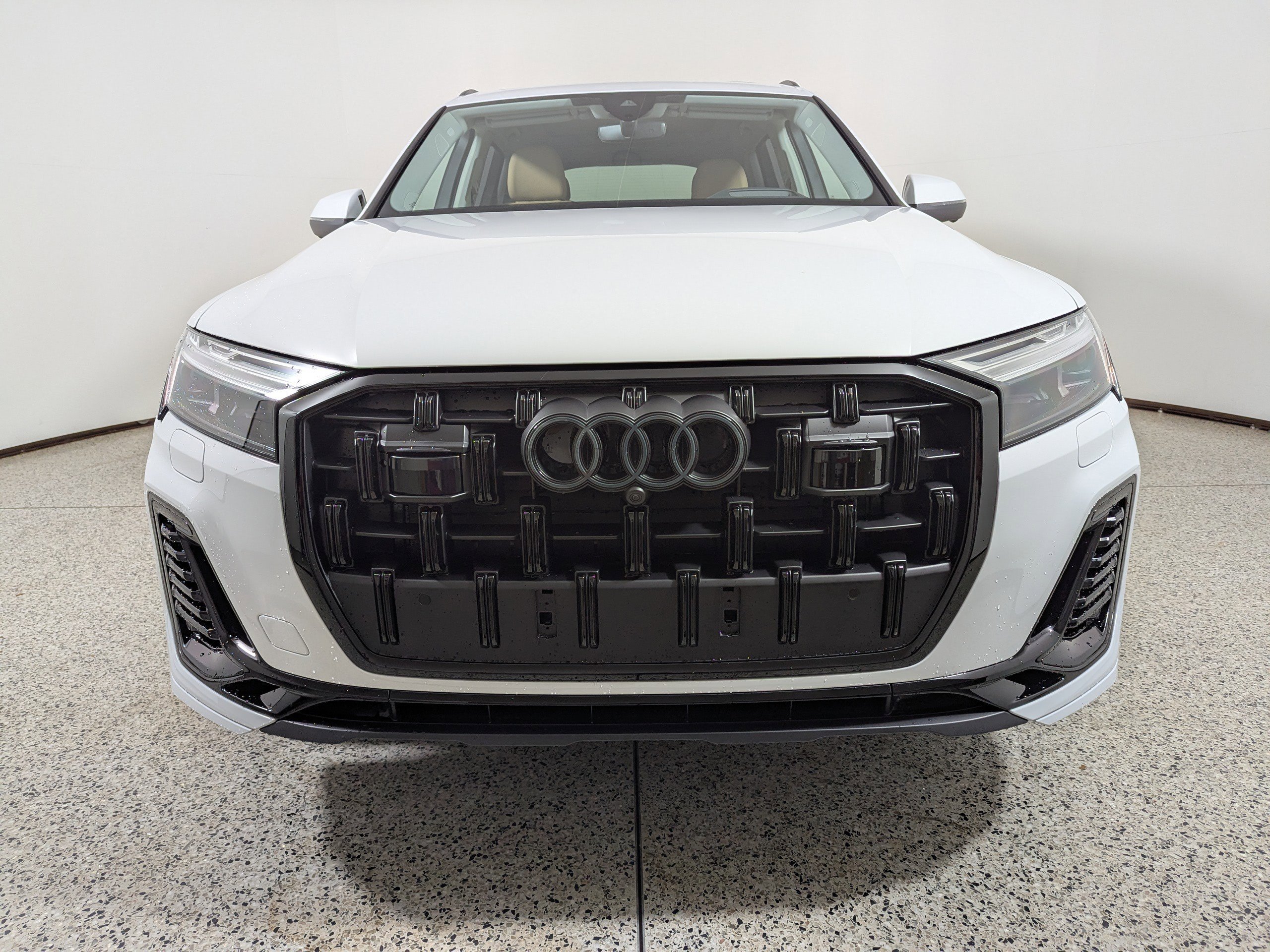 New 2026 Audi Q7 3.0T Prestige image 2