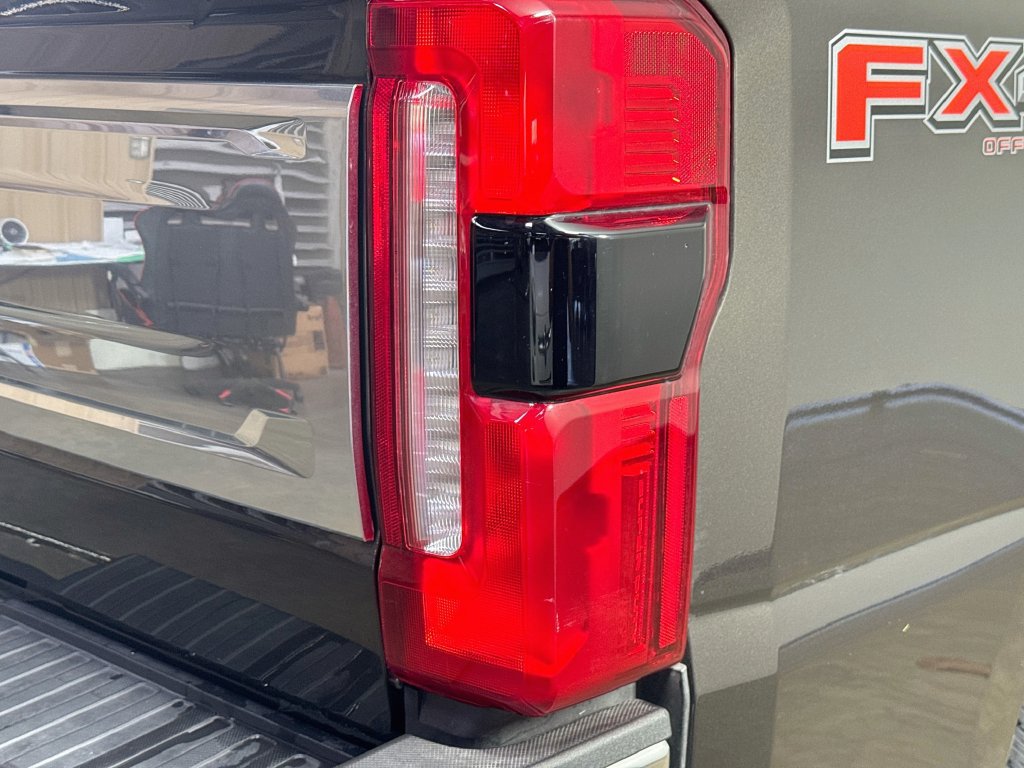 Used 2025 Ford F250 King Ranch w/ Chrome Package AWD/4WD image 31