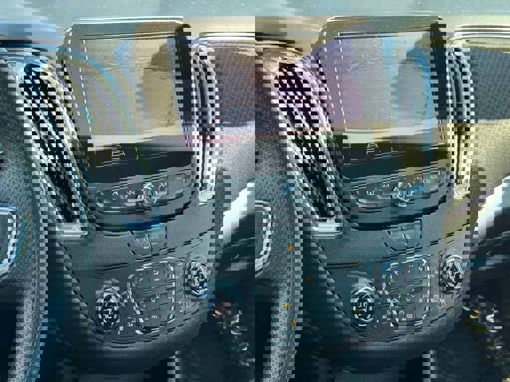 Used 2021 Chevrolet Malibu LT image 31