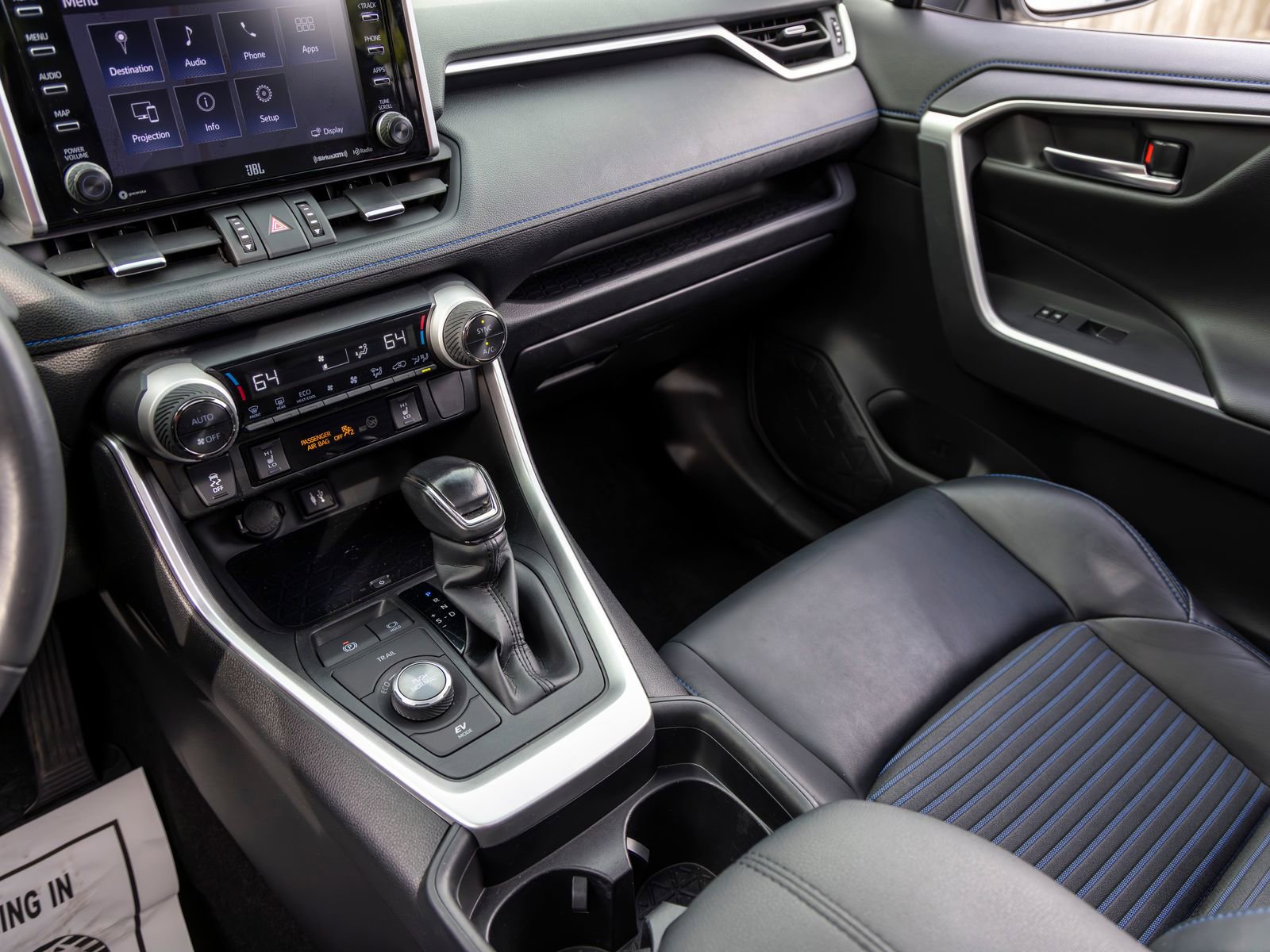 Used 2019 Toyota RAV4 XSE AWD/4WD image 42