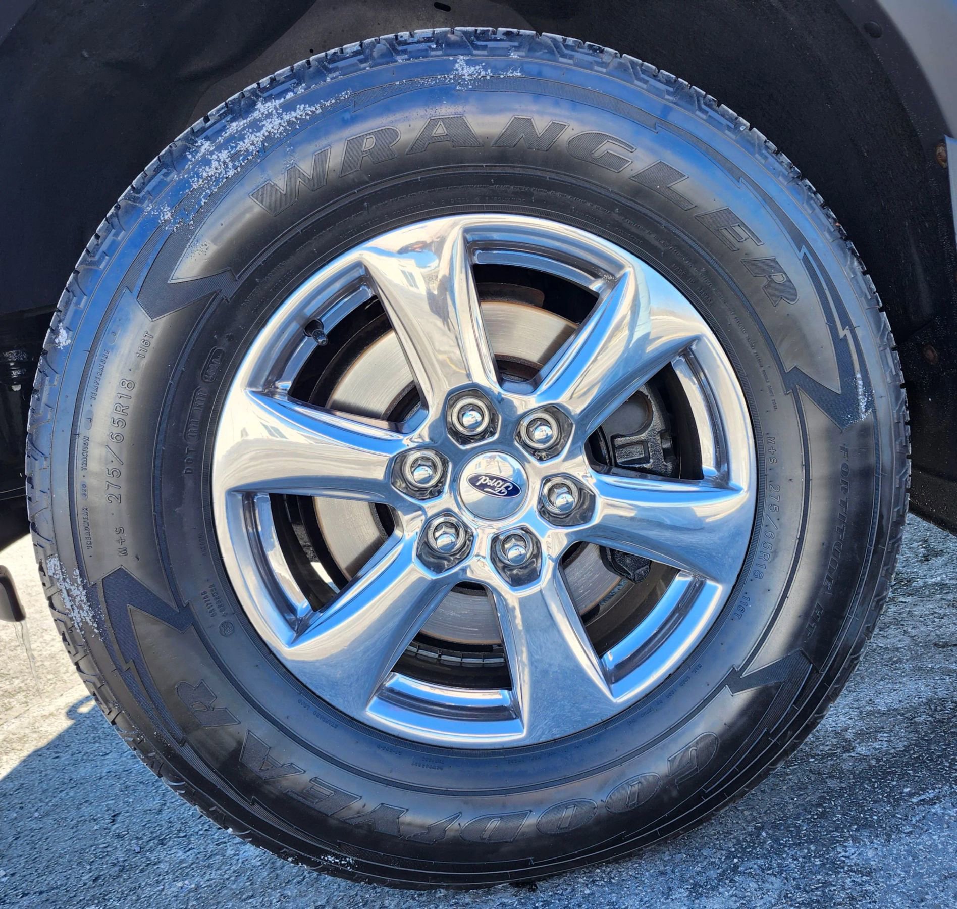 Used 2014 Ford F150 FX4 w/ Equipment Group 402A Luxury image 16