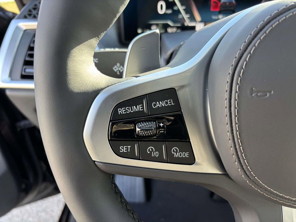 New 2026 BMW X6 xDrive40i w/ Climate Comfort Package image 17