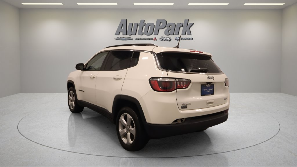 Certified 2020 Jeep Compass Latitude w/ Cold Weather Group AWD/4WD image 4