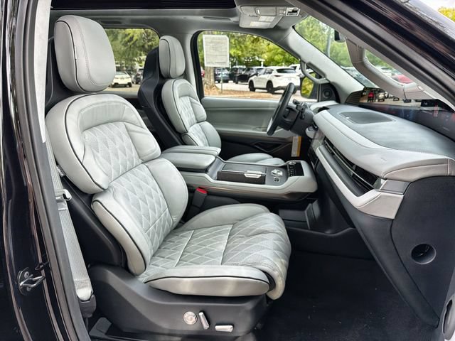New 2027 Lincoln Navigator L Black Label AWD/4WD image 27