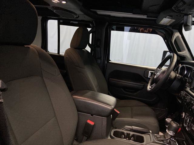 Certified 2023 Jeep Wrangler Willys AWD/4WD image 46