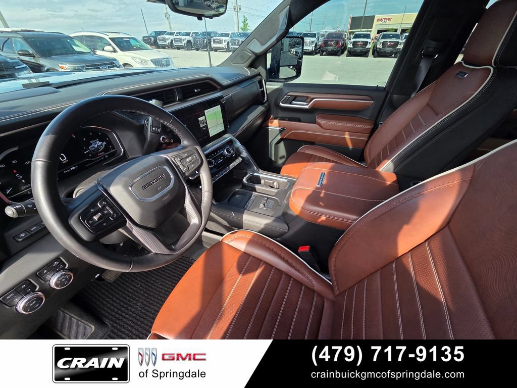 Used 2025 GMC Sierra 2500 Denali Ultimate AWD/4WD image 10