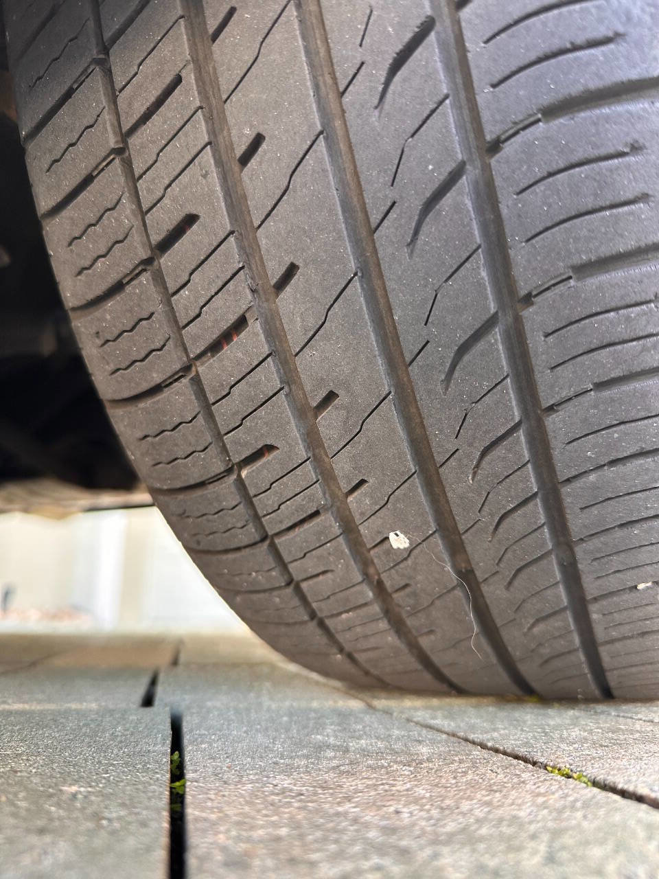 Used 2009 Volvo S40 T5 R-Design image 33