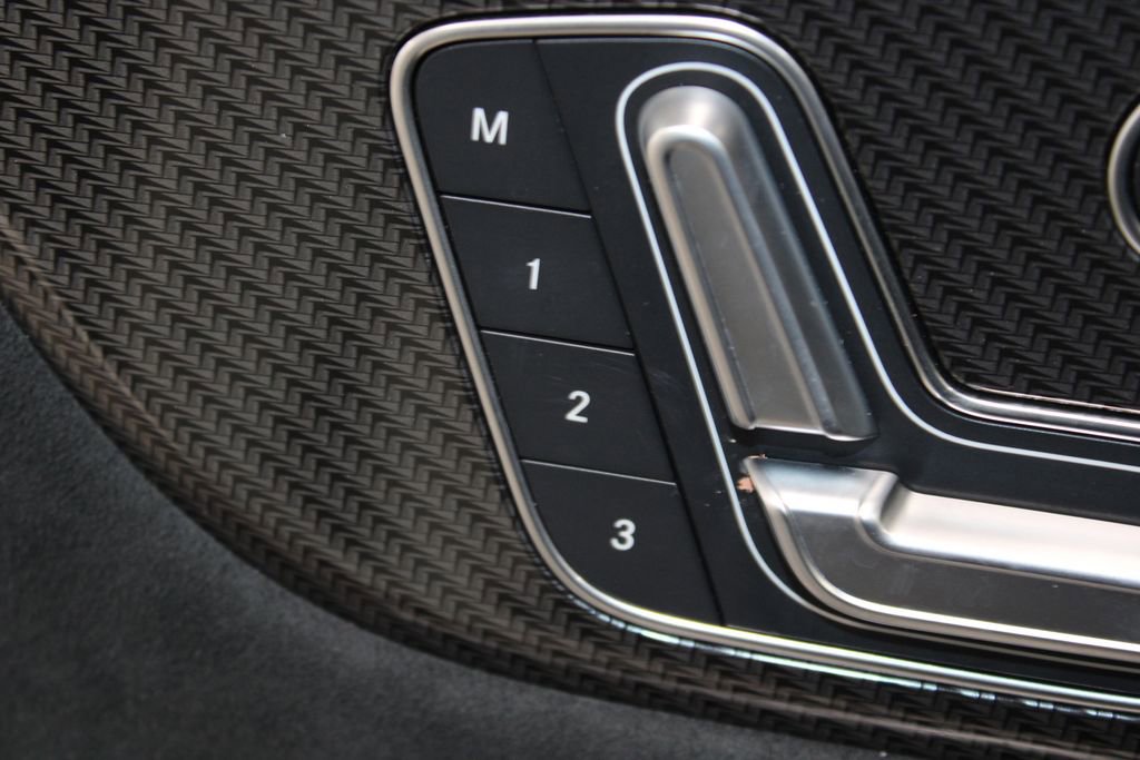 Used 2022 Mercedes-Benz GLA 35 AMG 4MATIC image 25