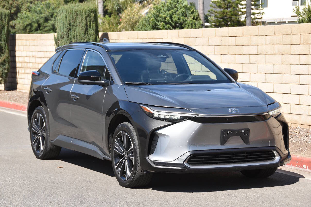 Used 2023 Toyota bZ4X FWD w/ Weather Package image 5