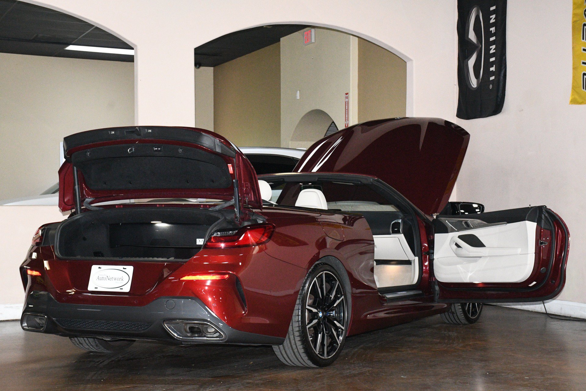 Used 2023 BMW M850i xDrive Convertible w/ Driving Assistance Package AWD/4WD image 91
