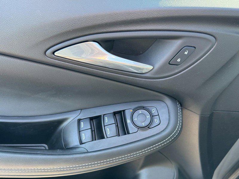 Used 2022 Buick Encore GX Preferred image 13