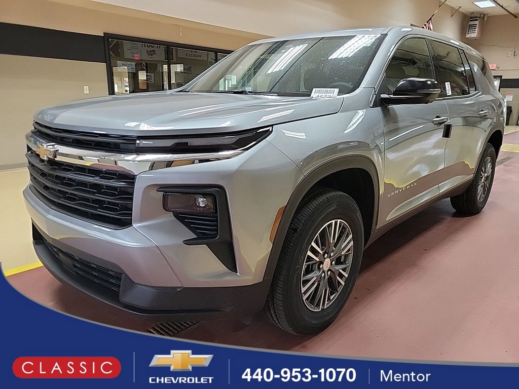 Certified 2024 Chevrolet Traverse LS image 1