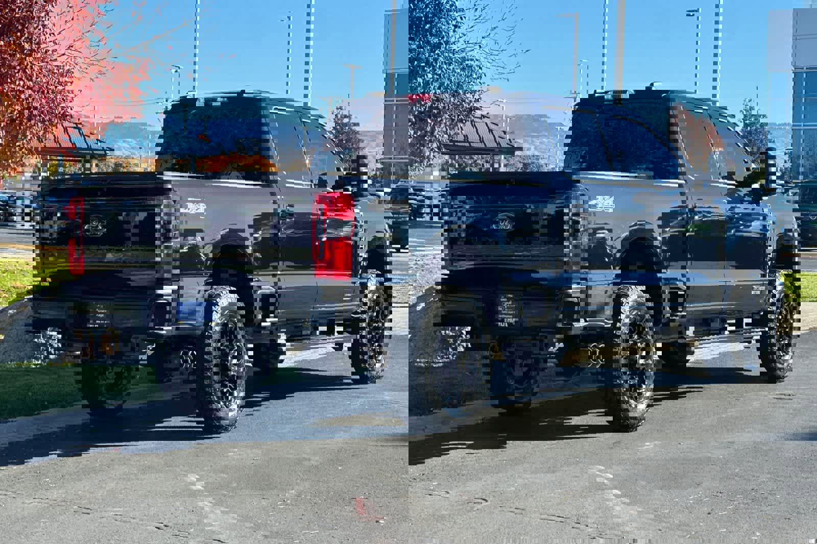 Certified 2025 Ford F250 Lariat w/ Lariat Ultimate Package image 2