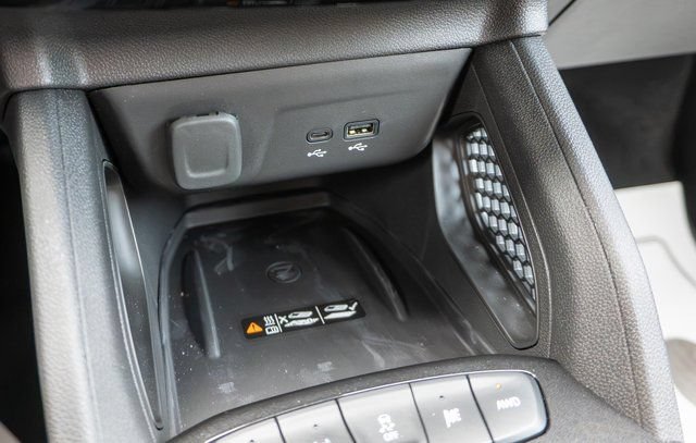 Used 2026 Chevrolet TrailBlazer RS w/ Convenience Package AWD/4WD image 23