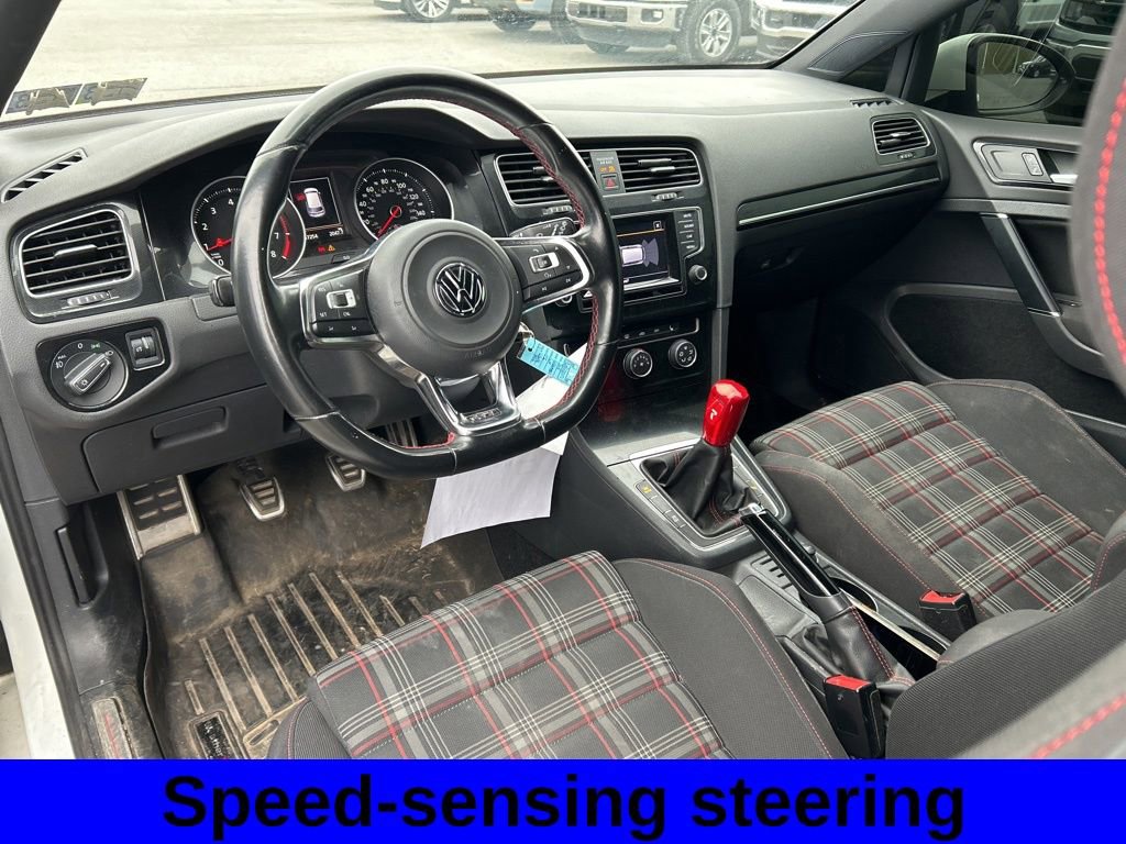 Used 2015 Volkswagen Golf 2.0T S image 9