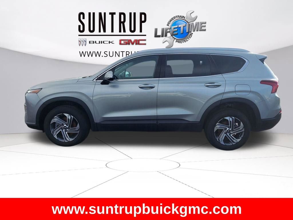 Used 2023 Hyundai Santa Fe SEL image 2
