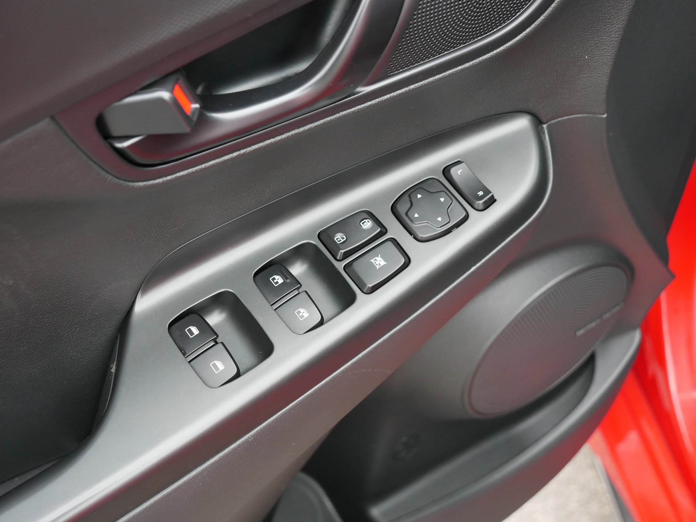 Certified 2023 Hyundai Kona N FWD image 19